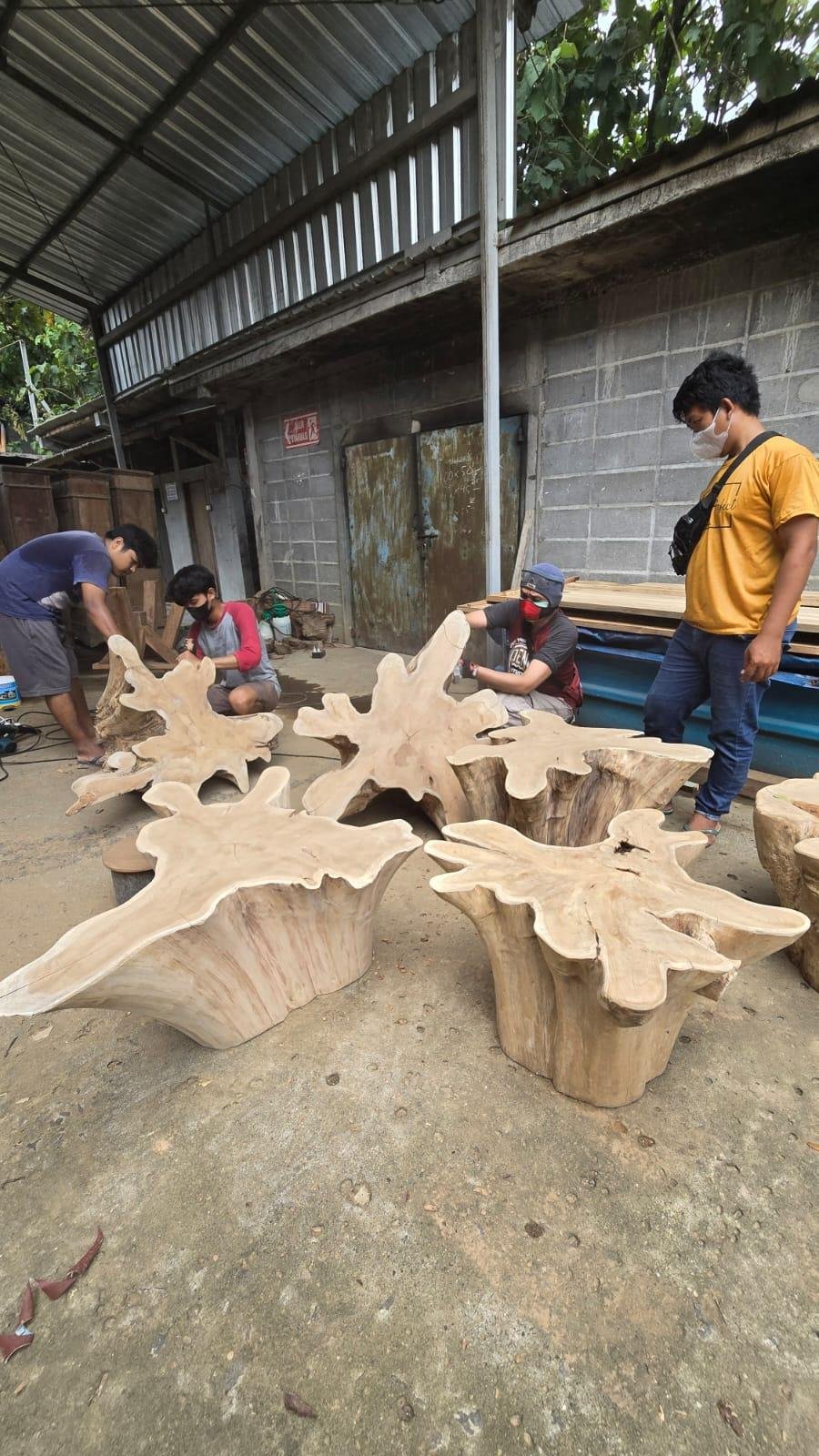 cabinet-cheap-price-high-quality-meuble-meubelen-teak-hout-dinning-table-wholesale-teak-root-kayu-jati-manufacturer-furniture-from-indonesia-mirror-bar-table-craft-wooden